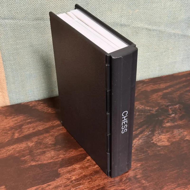 Magnetic Chess - Game in a Book