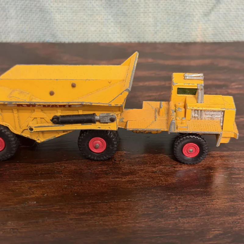 Matchbox K-2 Dart Dump Truck - Ph
