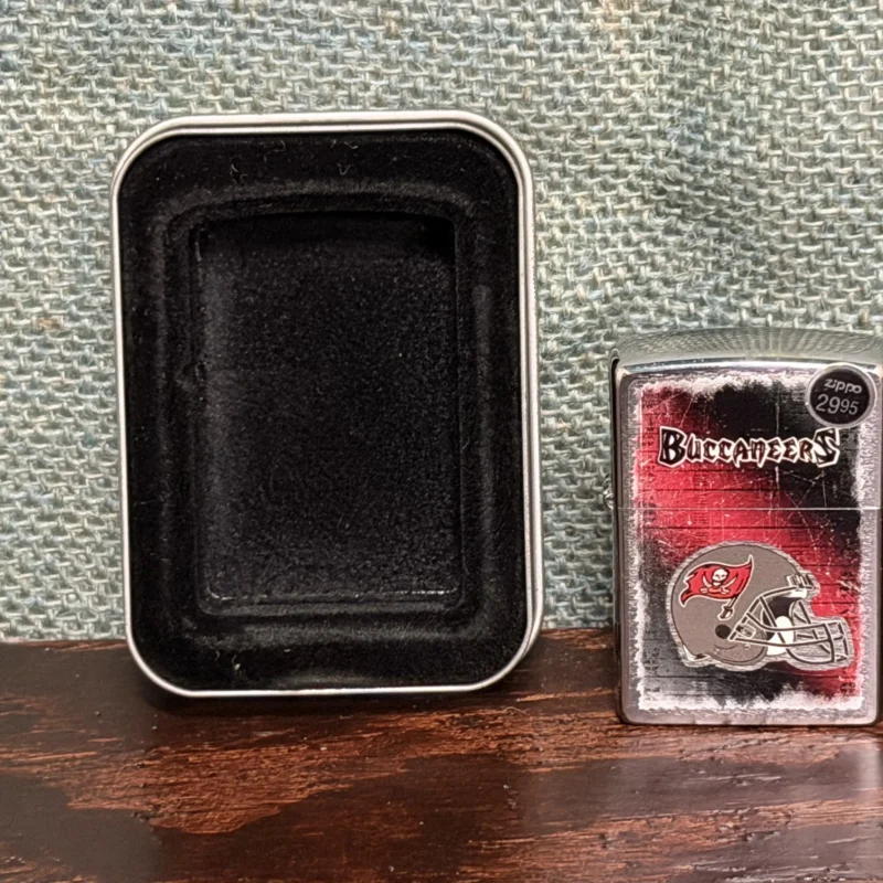 Tampa Bay Buccaneers Zippo New Sealed - Ph