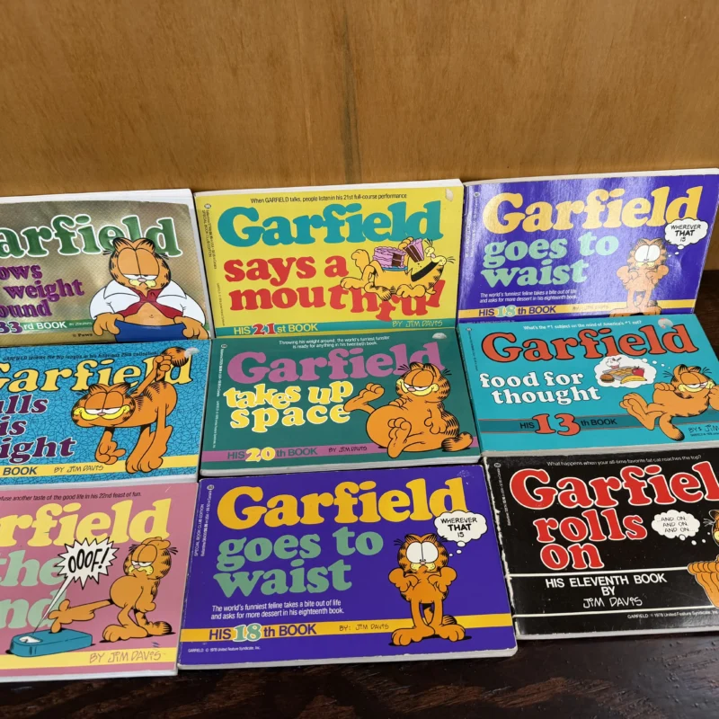 Garfield books - Ph