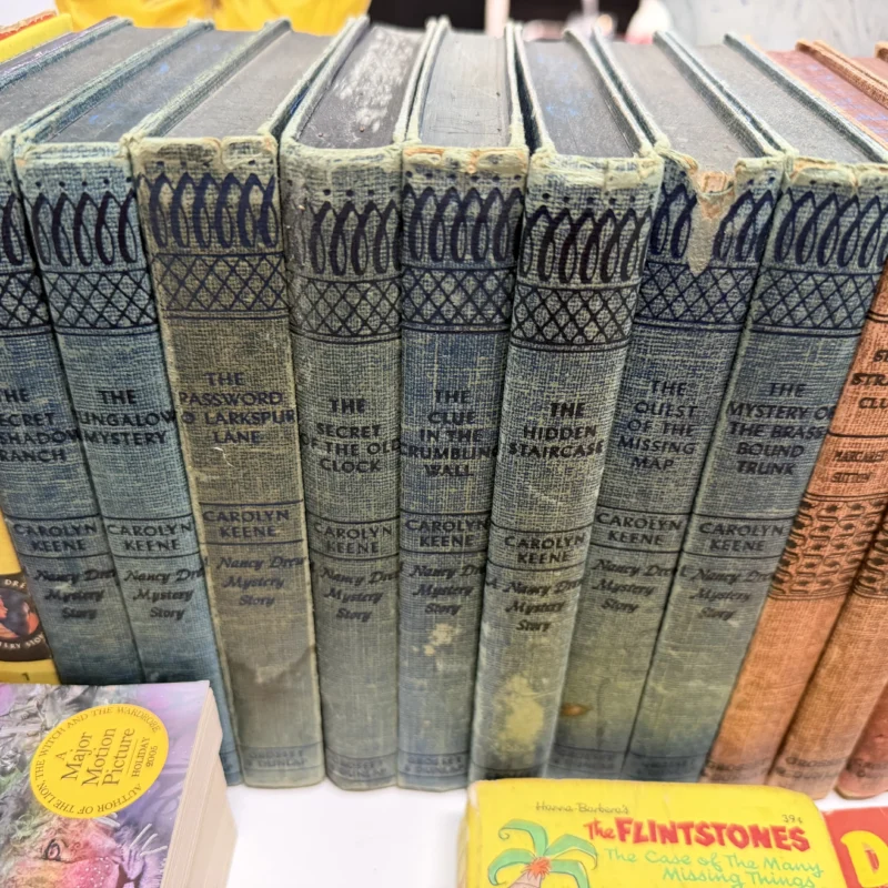 Vintage Mystery Books - Ph