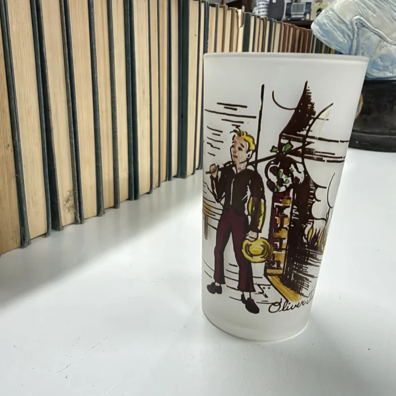 Oliver Twist Frosted Glass Cup - Ph