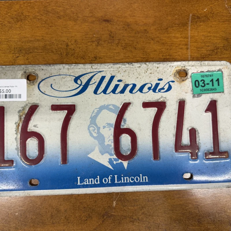 2011 Illinois License Plate (for decoration only) - Ph