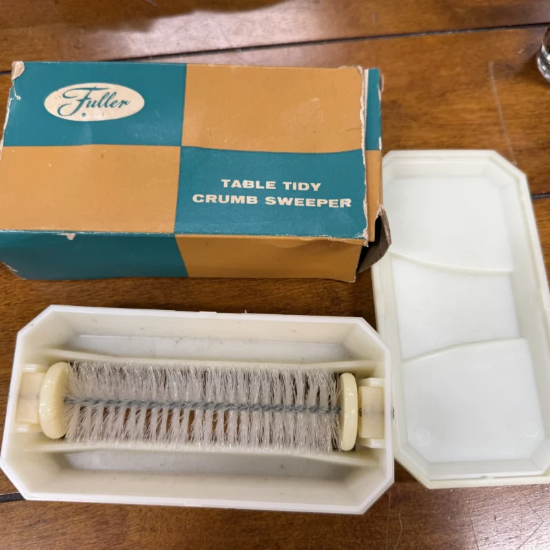 Fuller Table Crumb Sweeper - Ph