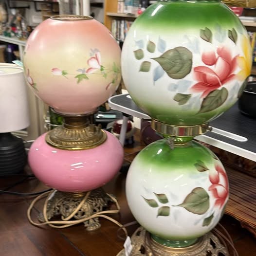 Vintage Lamp - AH